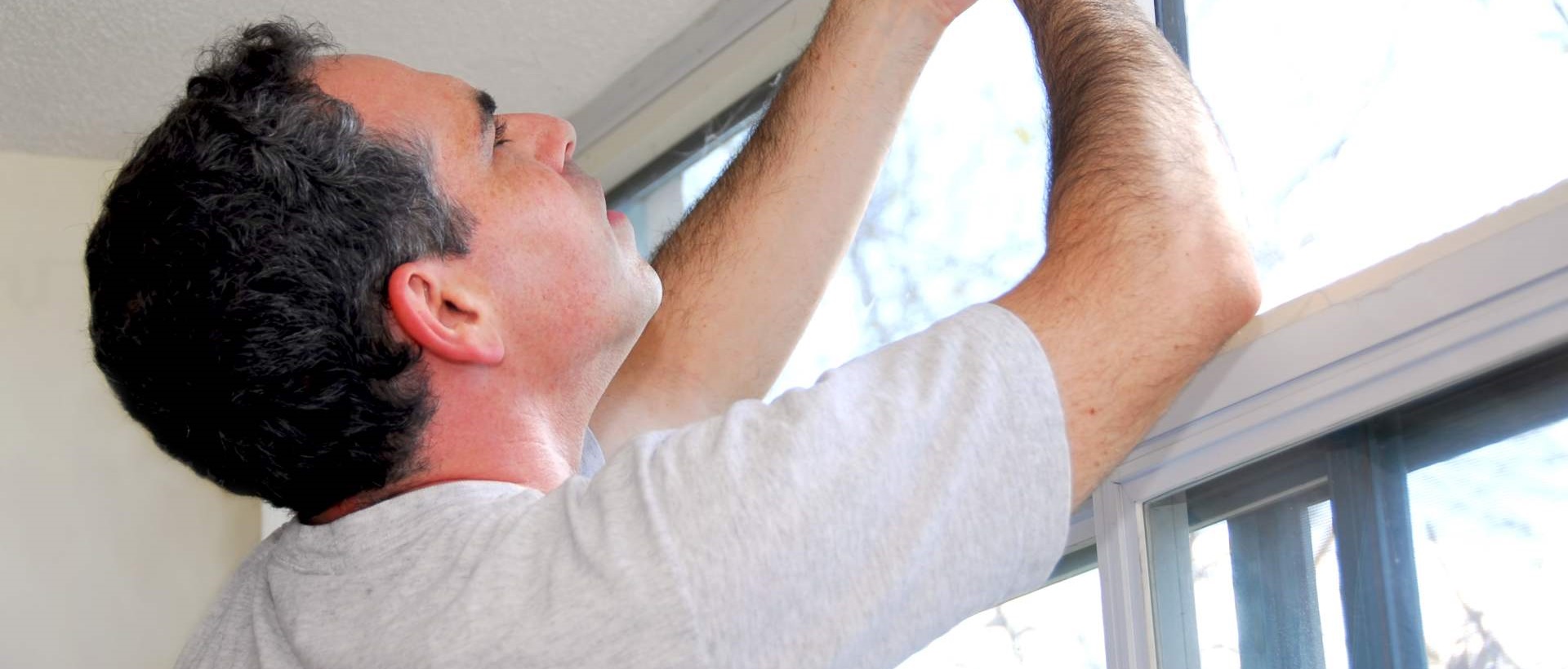 curtain fitters DA15